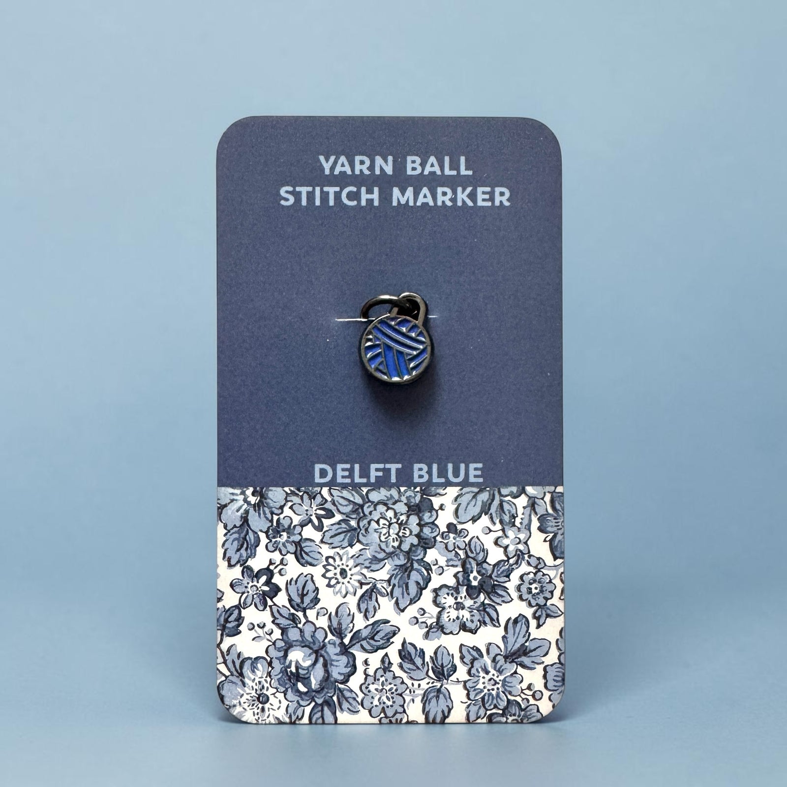 Delft Blue Yarn Ball Stitch Marker single – Enamel Knitting Marker