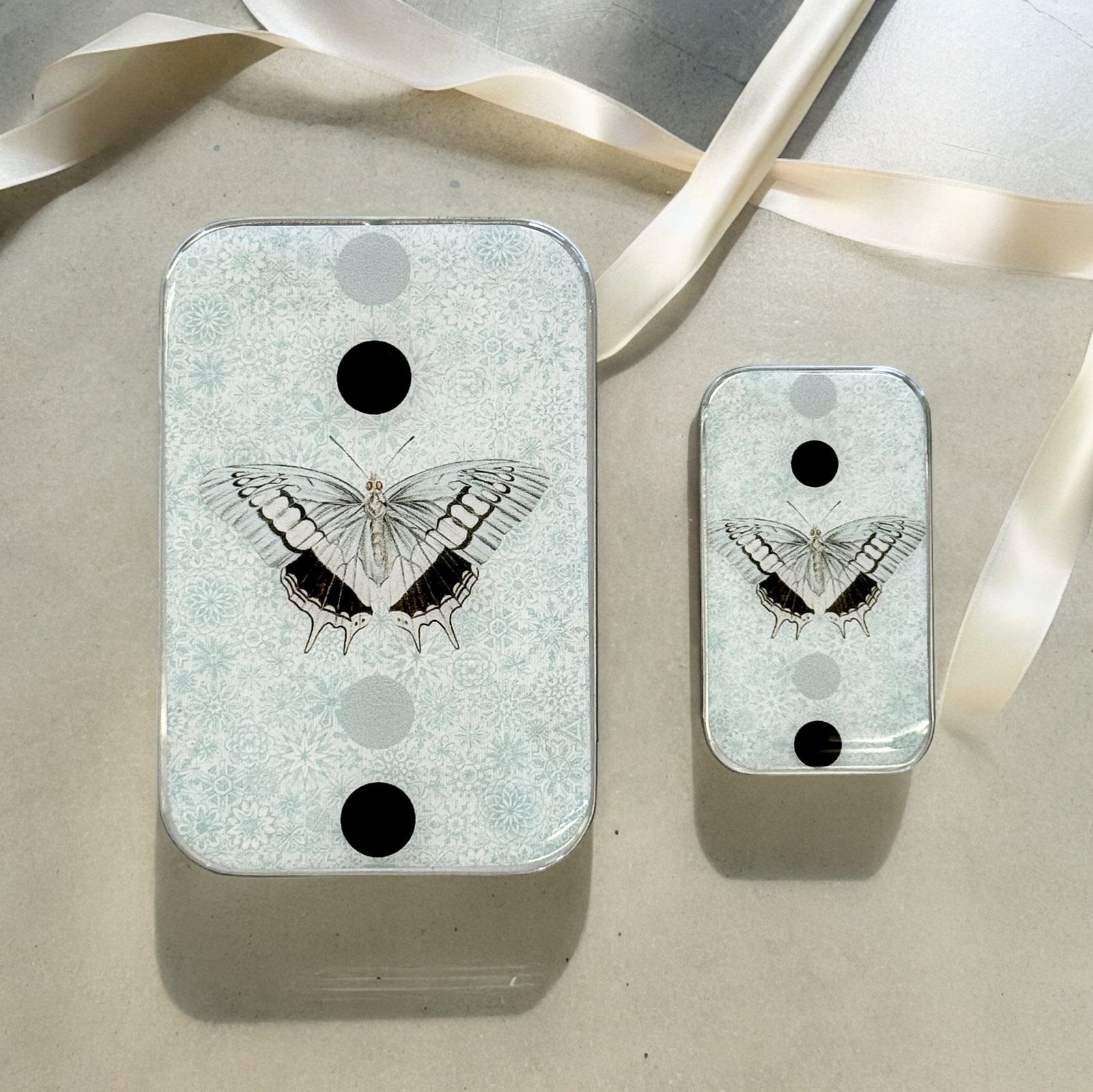 Blue Butterfly Notions tin