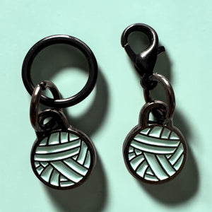 Seafoam Yarn Ball Stitch Marker single – Enamel Knitting Markers
