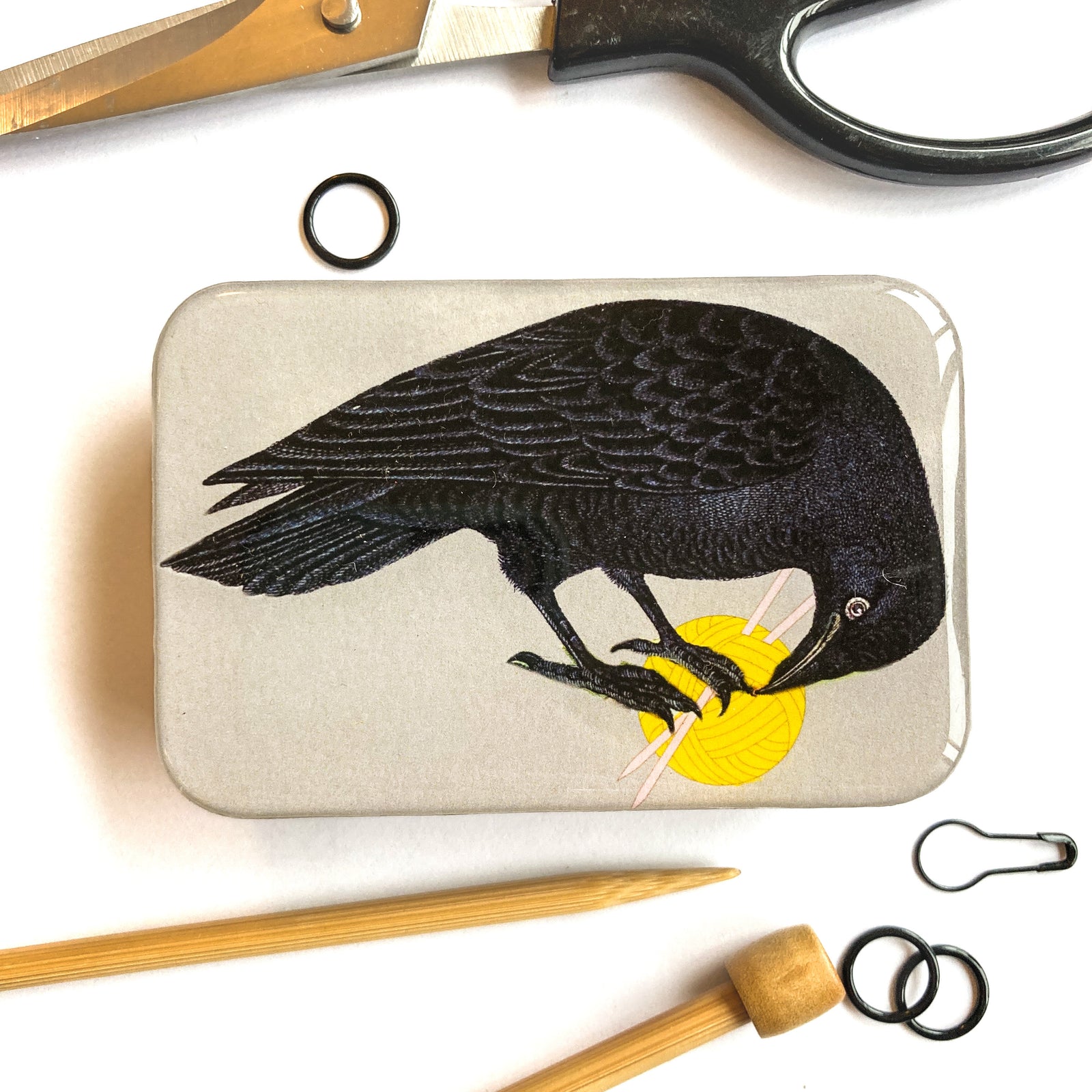 Yarn crow notions tin