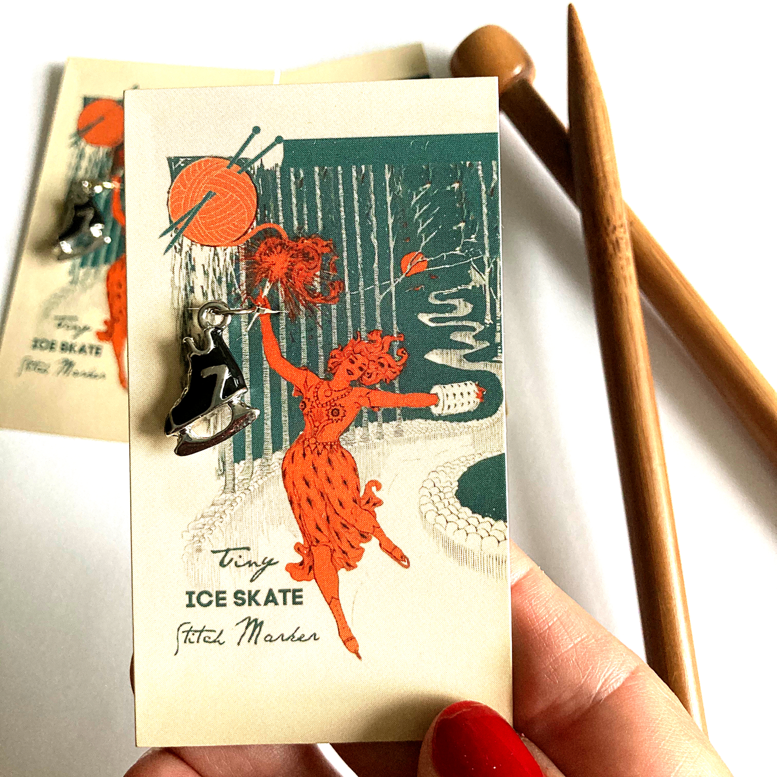 Ice skate stitch marker or progress keeper