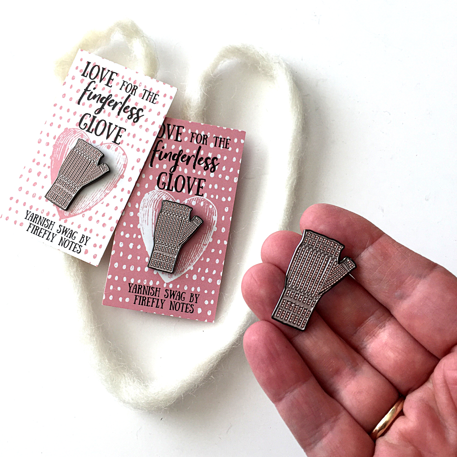 Fingerless glove enamel pin